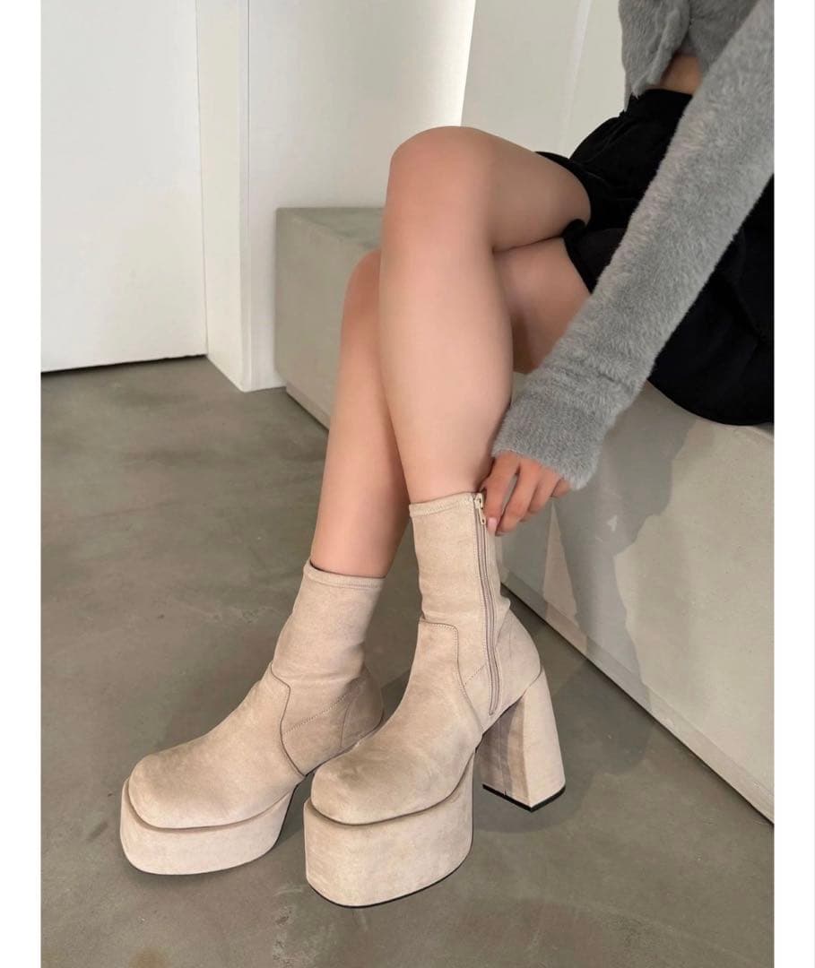 EMODAバルキープランプショートフィットブーツ - メルカリ