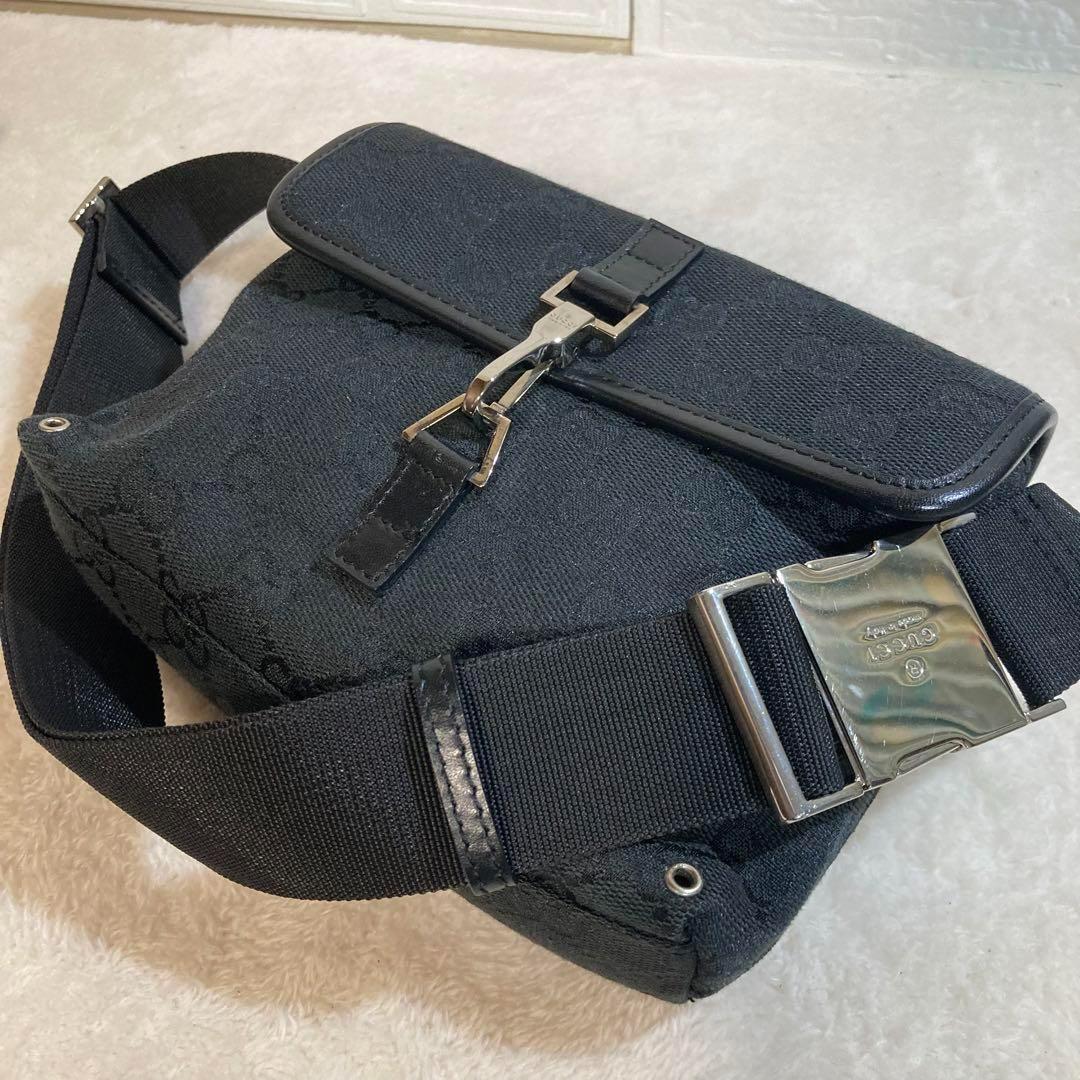 ！新品同然！　GUCCI グッチ　ボディーバッグ　ブラック　キャンバス GUCCI（グッチ） ボディバッグ 792094 FADJM メンズ GGスプリーム