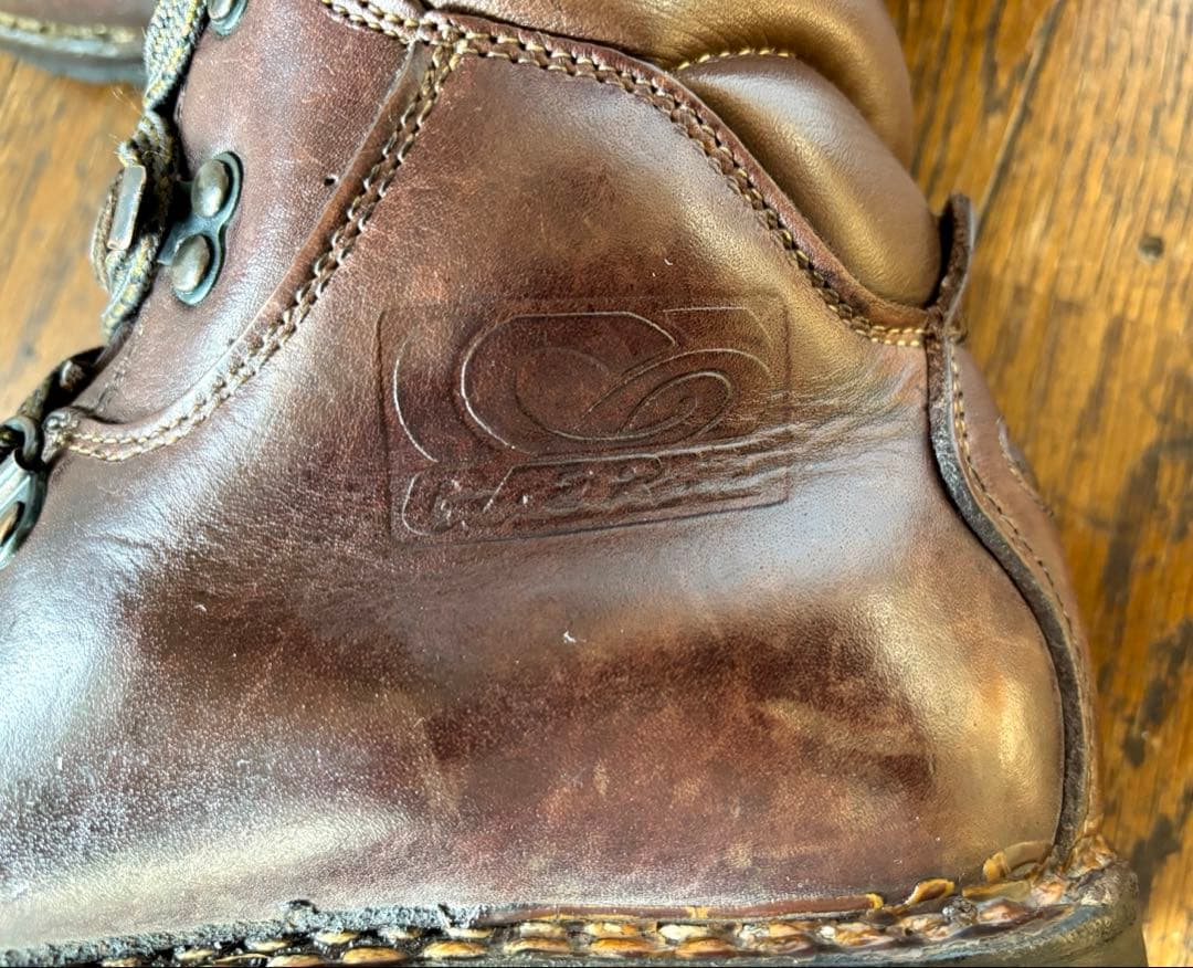 【GAERNE】ガエルネ FUGA 27211 ラフブラウン 25.0cm