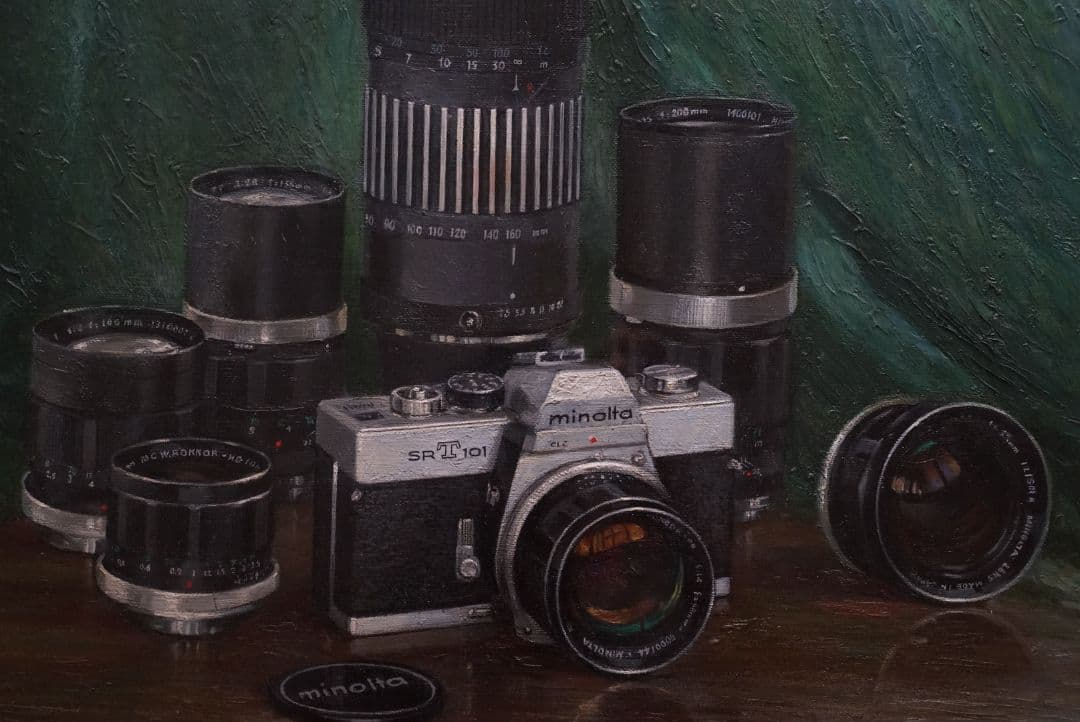 油絵　静物画　ミノルタカメラ　F10号＝53×45.5cm
