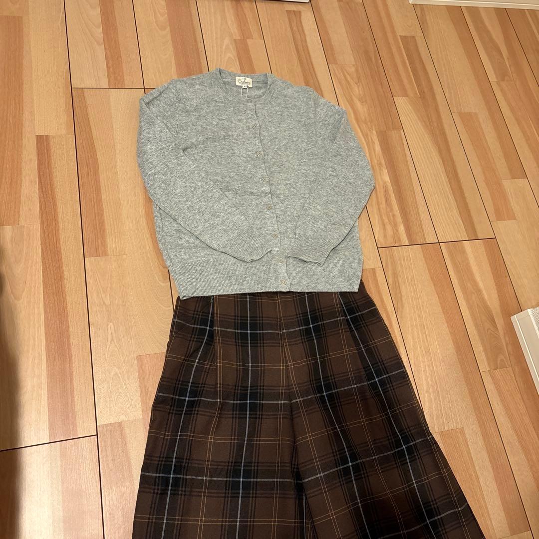 めんたいこ様23区 カシミヤ100%グレーのカーディガン - メルカリ