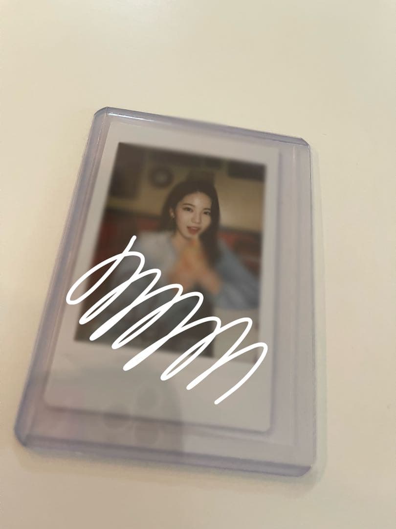 NiziU アヤカ　チェキ Amazon.co.jp: NiziU アヤカ 直筆サイン入りチェキ : おもちゃ