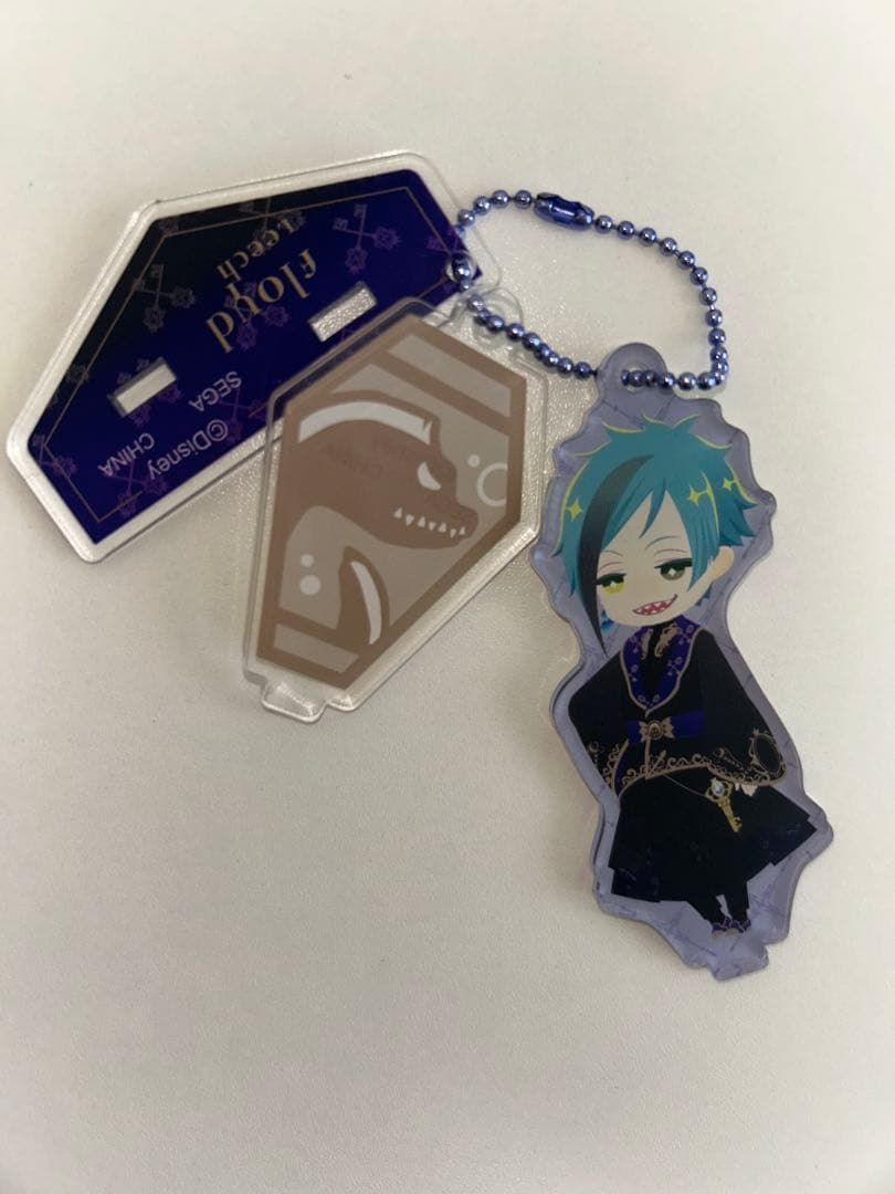 ツイステまとめ売り】グッズセット パズル缶バ他