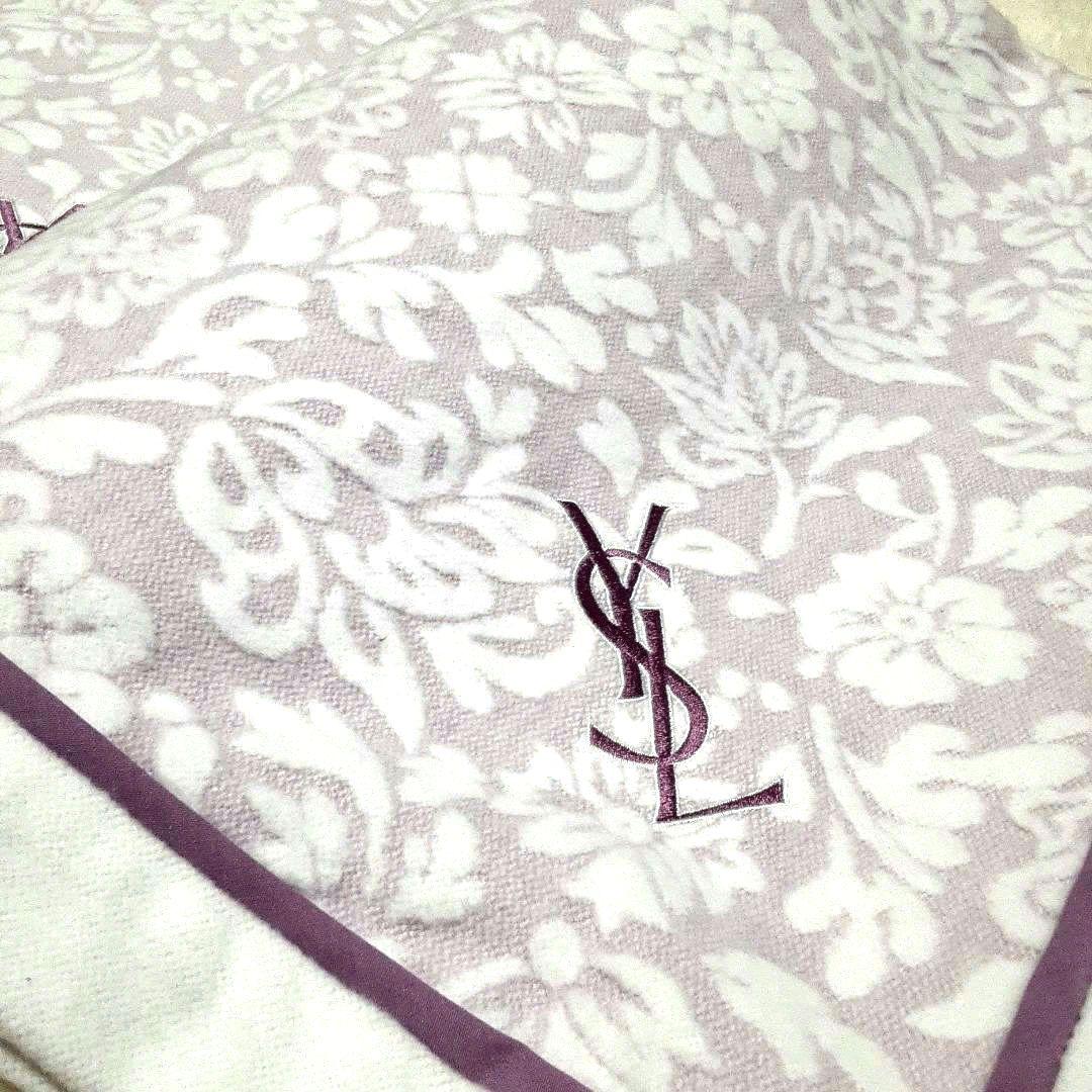 YSL イヴ・サンローラン 花柄毛布 2枚セット - メルカリ