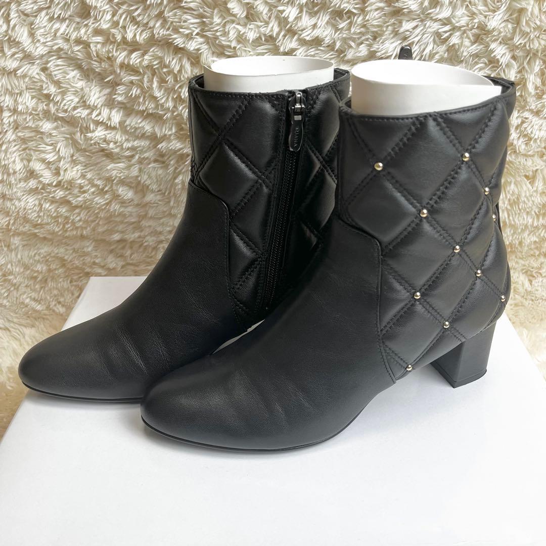 美品✨ダイアナ DIANA ショートブーツ フェミニンスタッズ