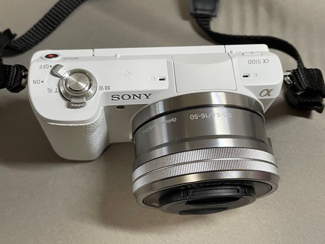 ☆極美品☆SONY α5100ボディ+標準ズームE PZ 16-50mm