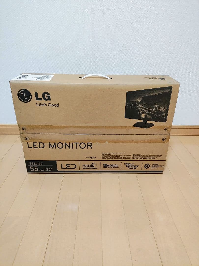 LG 22EN33T-B 55cm LEDモニター large01.jpg