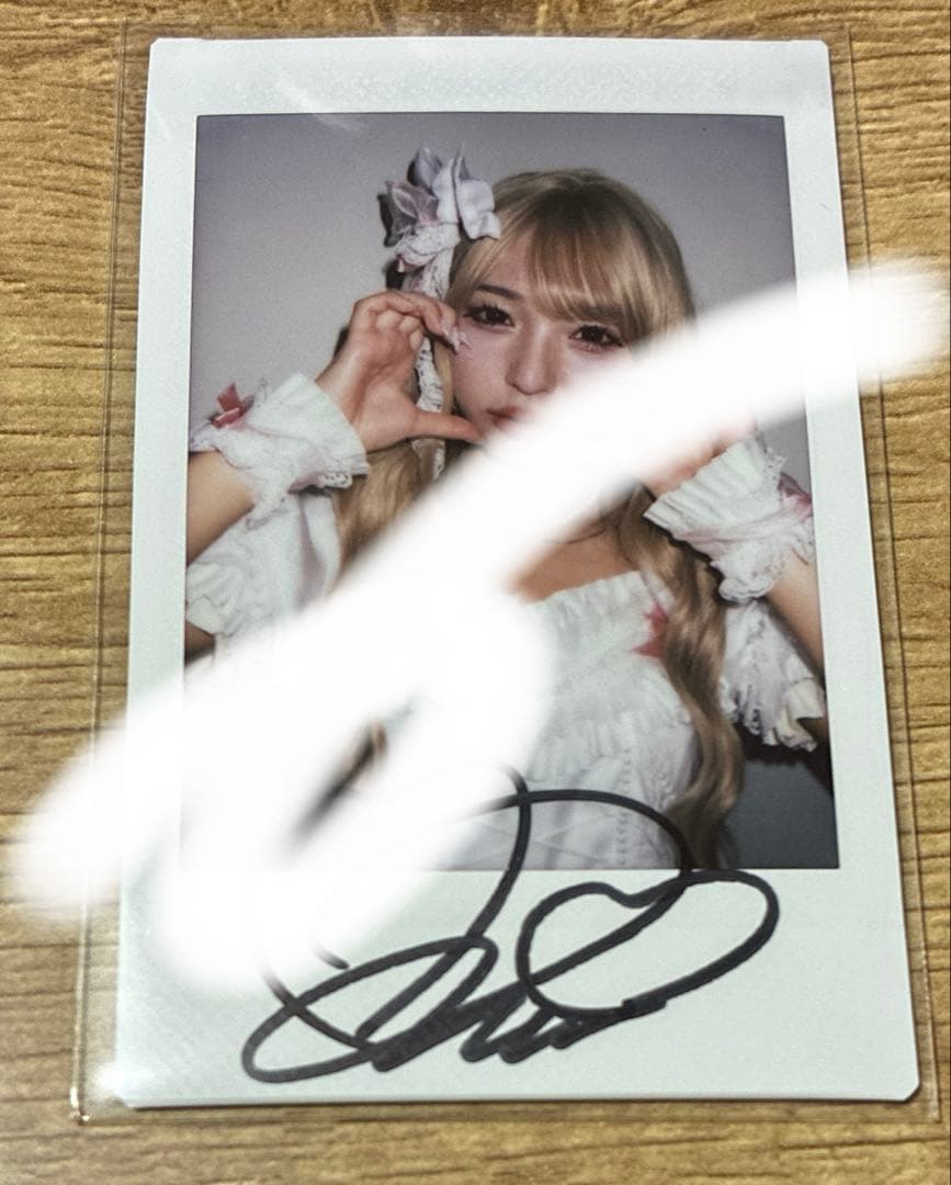 SWEETSTEADY 塩川莉世 生誕 オン特 サイン チェキ - メルカリ