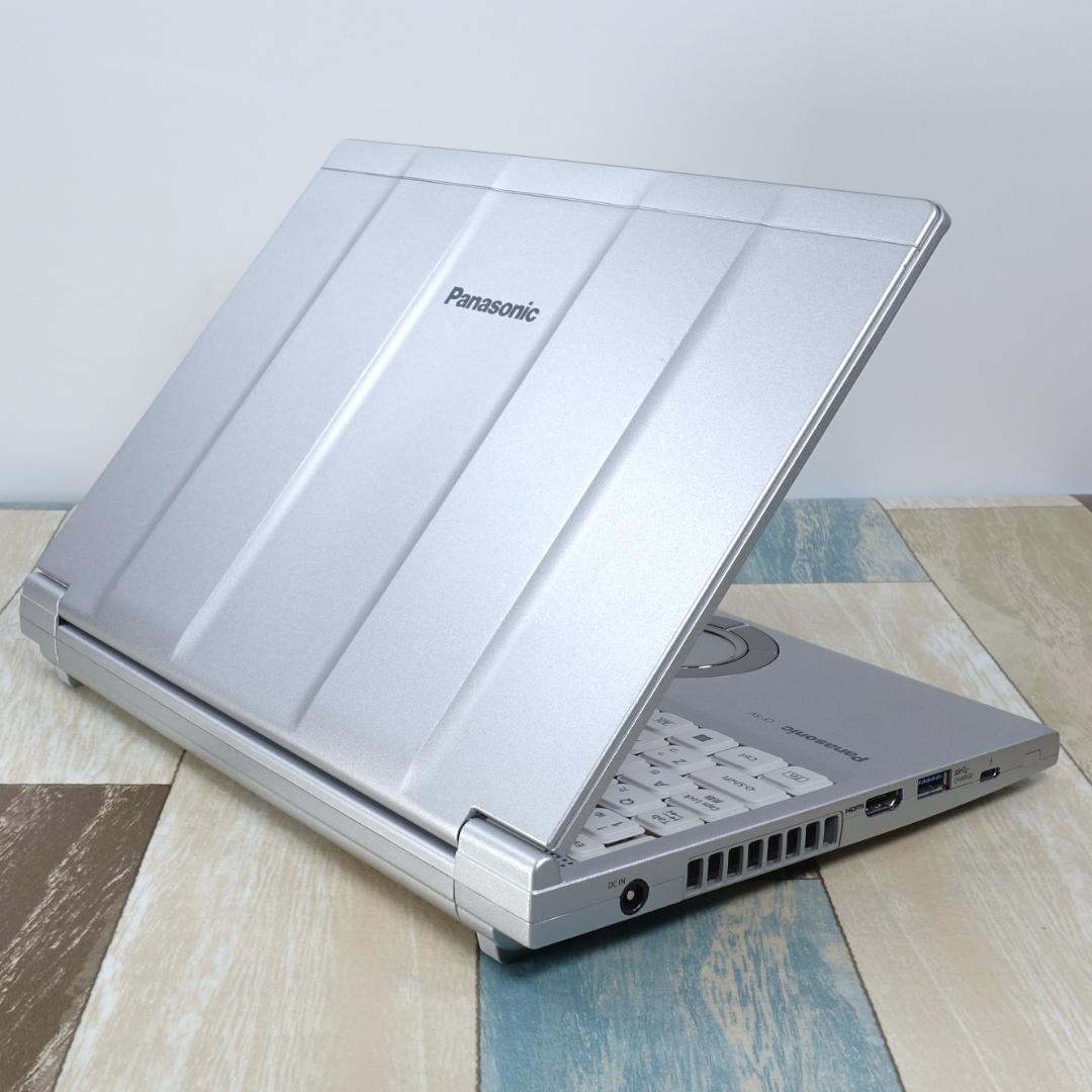 超高速大容量新品ＳＳＤ１ＴＢ搭載✨美品の神速モバイル✨１１世代ｉ５に大容量メモリ