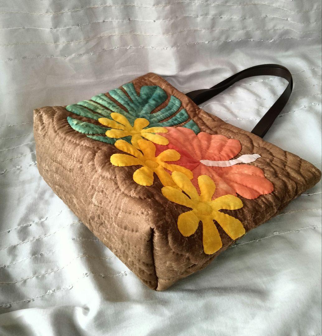 ☆279.ハワイアンキルト・バッグ・ハイビスカス＆ティアレ＆モンステラ