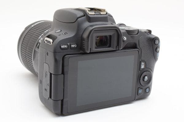 キャノン Canon EOS Kiss X9レンズセット《ショット数7587回》