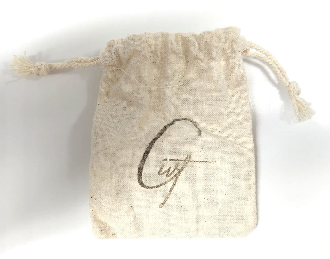 大阪万博 バーレーン館 パビリオン限定 ピンバッジ マグネット式