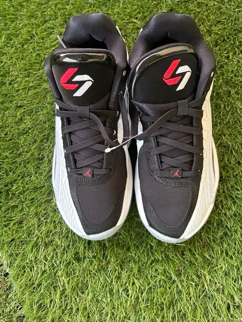 ジョーダン ルカ 4 PF \"White Cement ジョーダン LUKA 4 PF ルカ 4 PF White Cement HF0824-101 ルカ