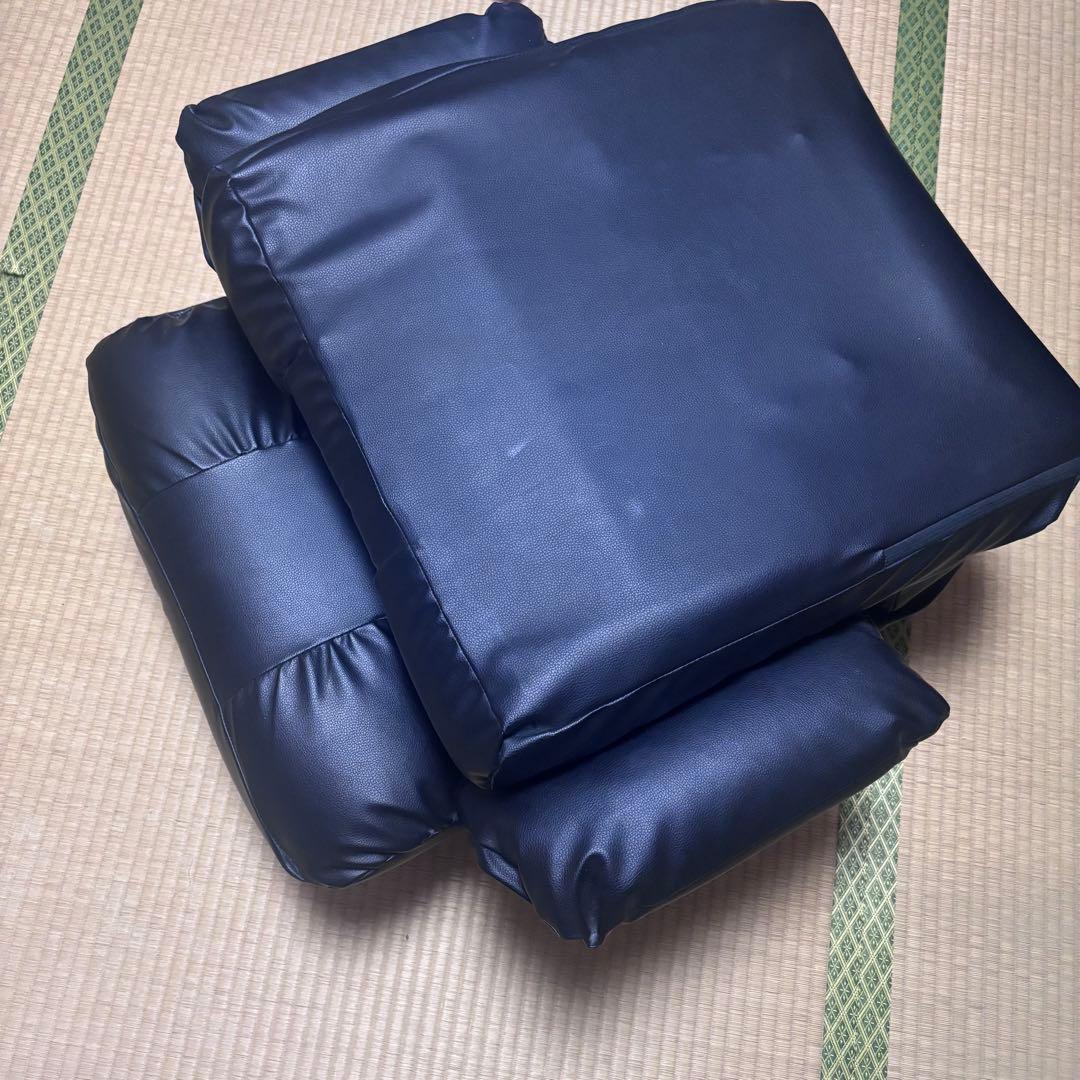 ニトリ 肘つき回転座椅子ジャック ブラック - メルカリ