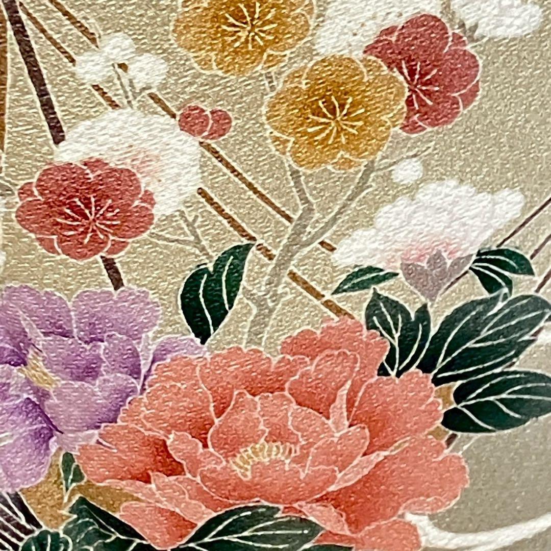 5832］色留袖 美品 未使用 駒刺繍 三つ紋 平四つ目 正絹 着物 袷