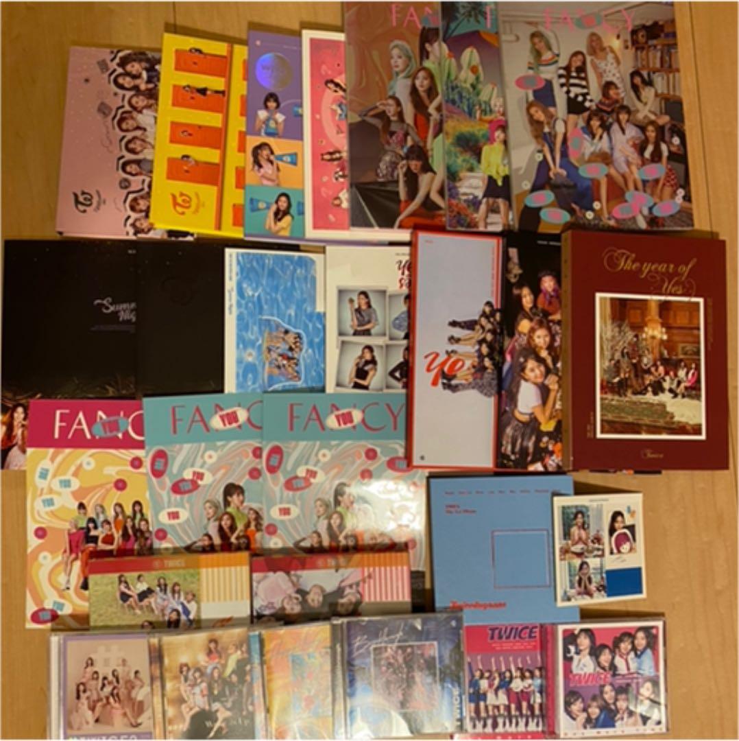 TWICE アルバム、CD、グッズ　まとめ売り！ TWICE アルバム、CD、グッズ まとめ売り！ - メルカリ