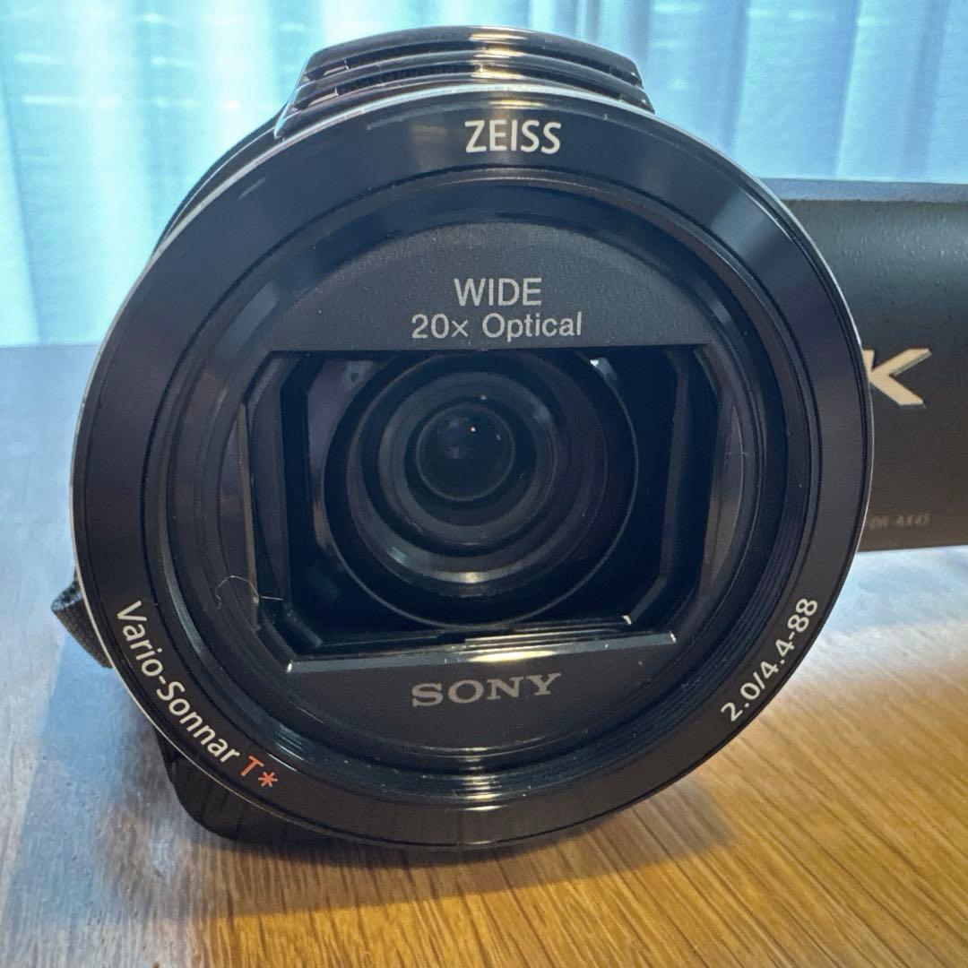 SONY 4K Handycam FDR-AX45 ケース／小型グリップ三脚付きの通販はau