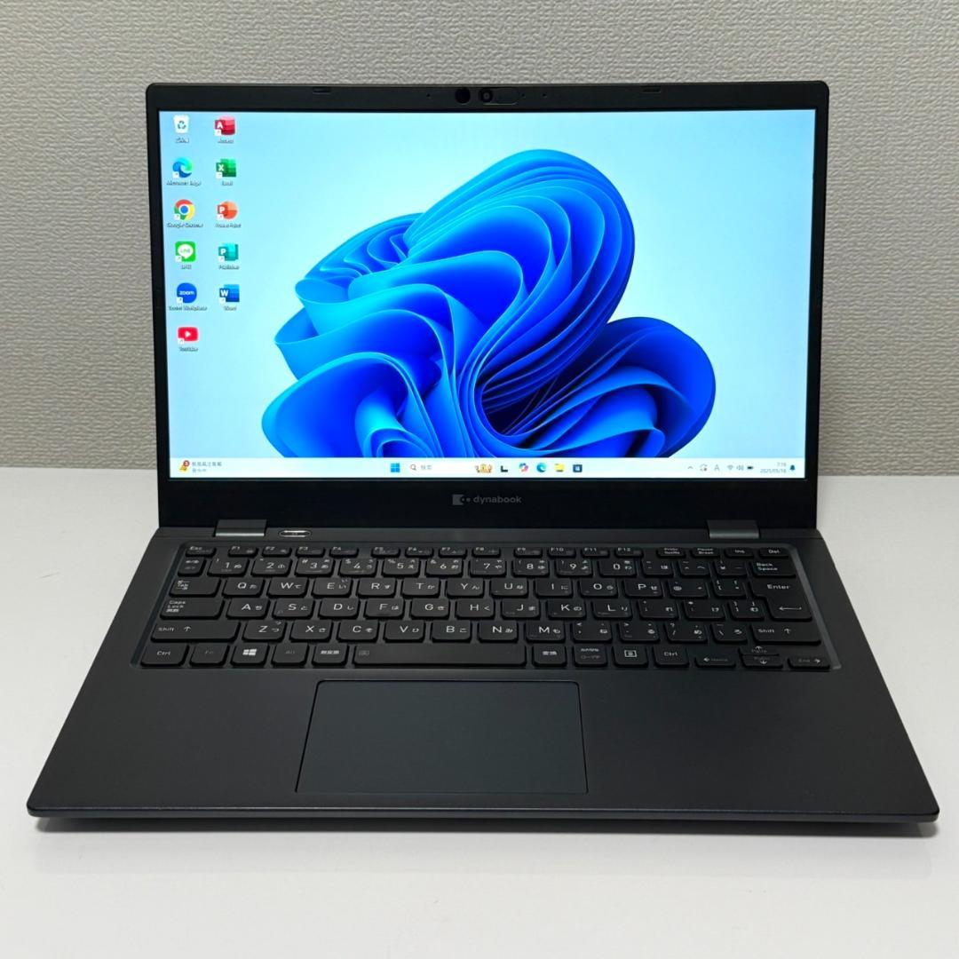 ☆超軽量871g☆ バッテリー残量◎ 2021年製 dynabook 紺 E67