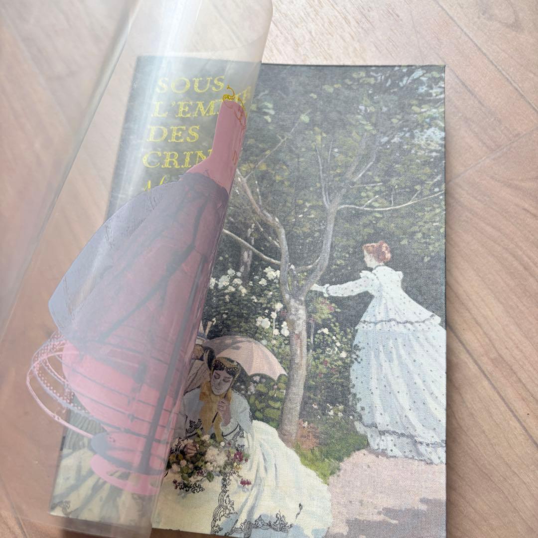 洋書】パリ 美術館Sous l'Empire des Crinolines - アート・デザイン