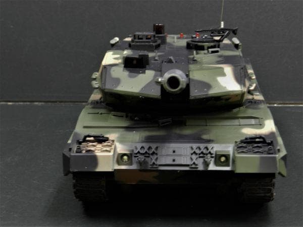 技術基準適合証明済 Henglong 1/24 ドイツ レオパルト2 A5 - メルカリ