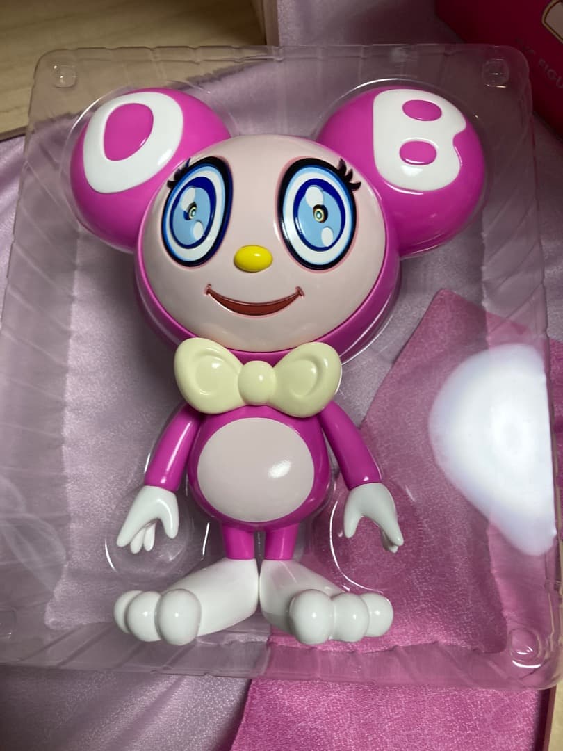 村上隆 DOB-kun Fuchsia Pink 50体限定桐箱入りエディション - メルカリ