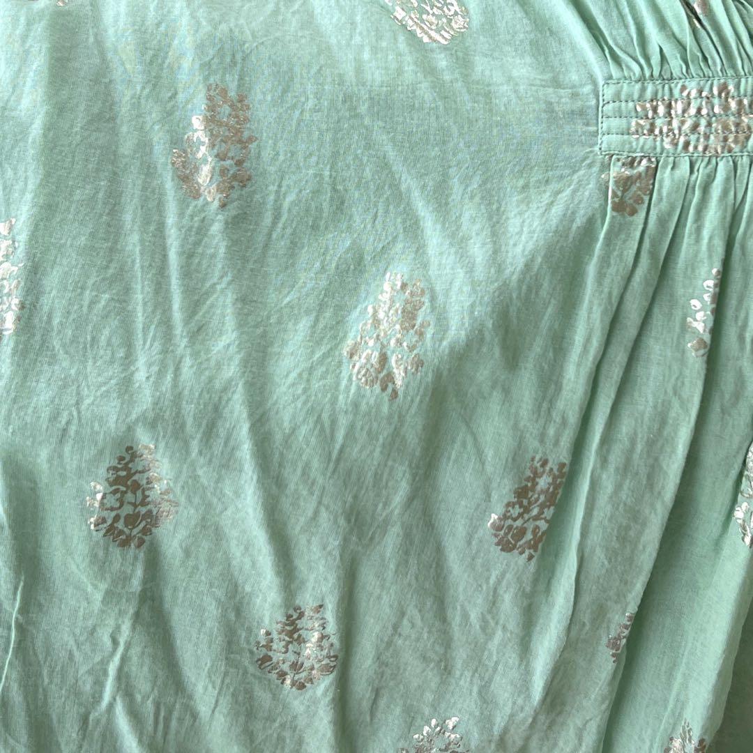 ヌキテパ コットンボイルホイルフラワープリントブラウス チュニック