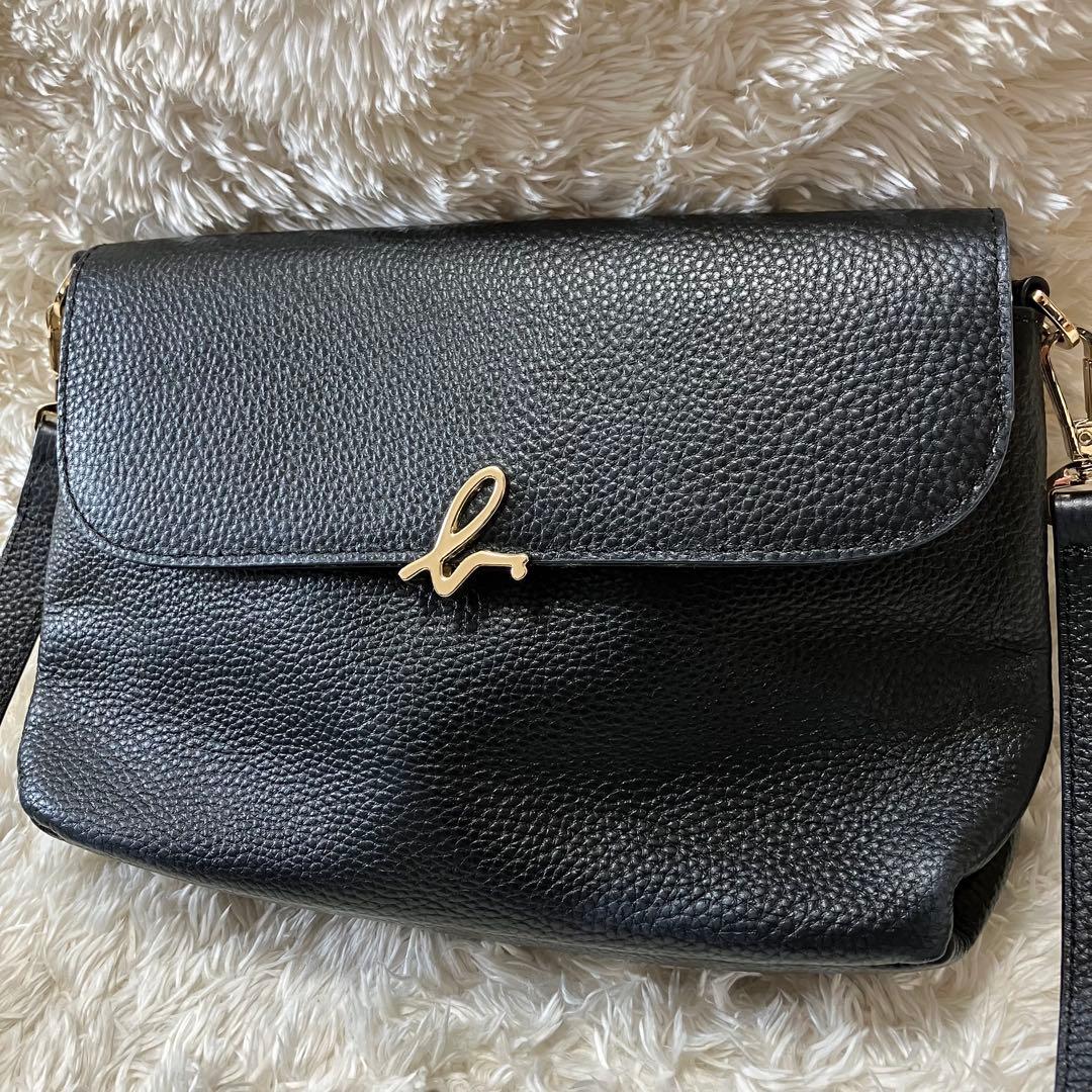 【さっちゃん 様】アニエスベー ショルダーバッグ クロスボディ 牛革 シボ加工 新品 レディース アニエスベー ショルダーバッグ サコッシュ 斜め掛け