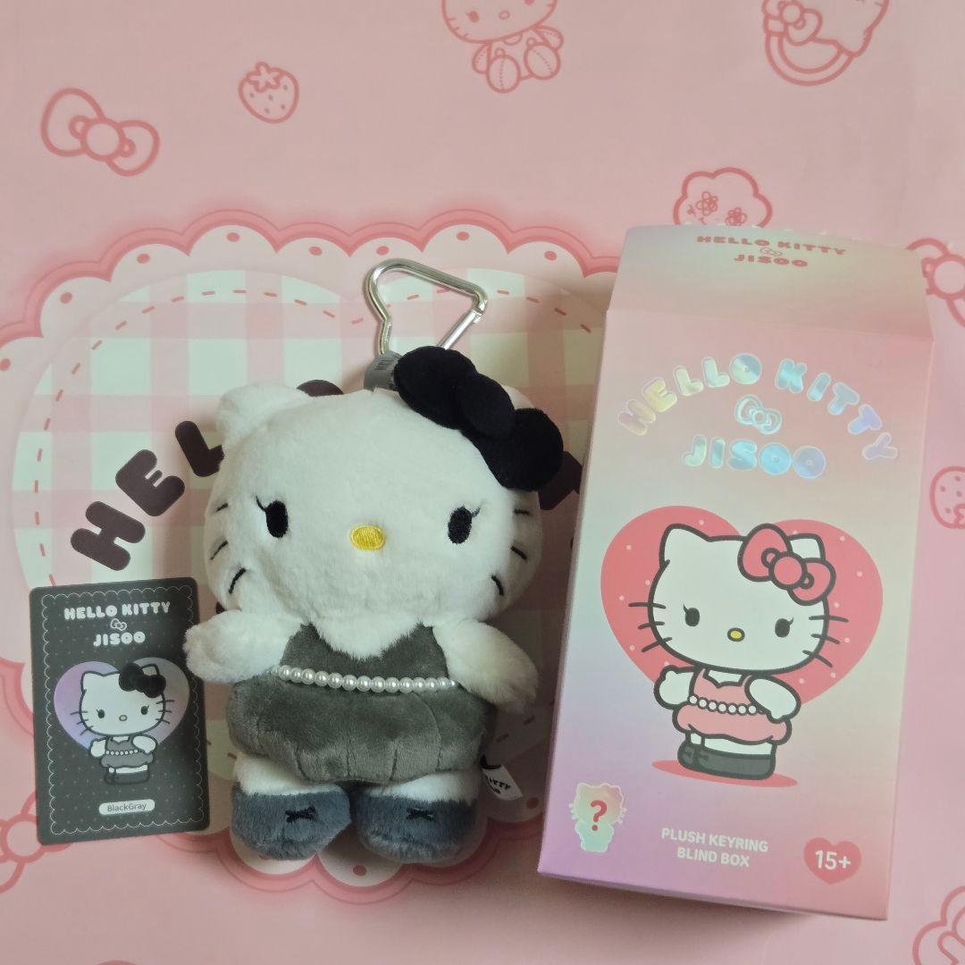 BLACKPINK ジス ハローキティぬいぐるみ キーホルダー ブラックグレー