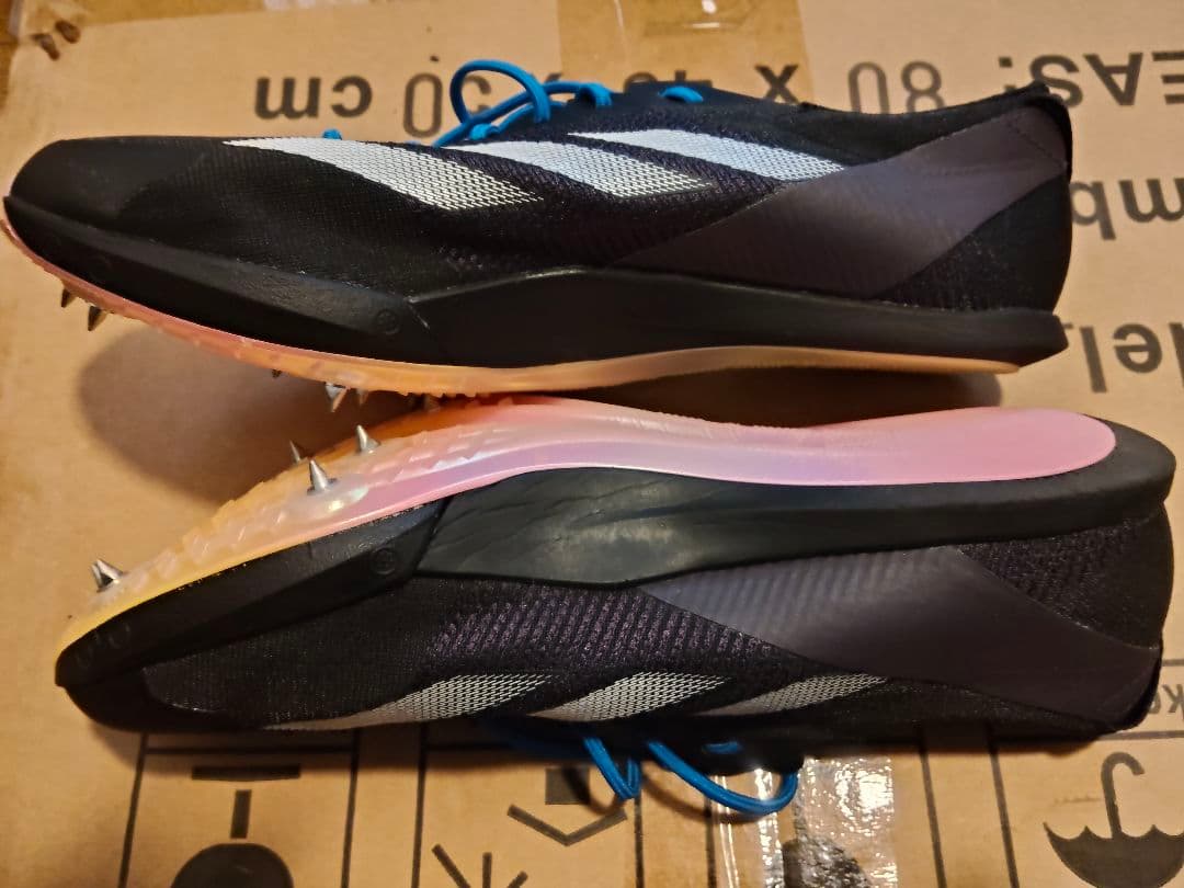 アディゼロ フィネス 27.5cm