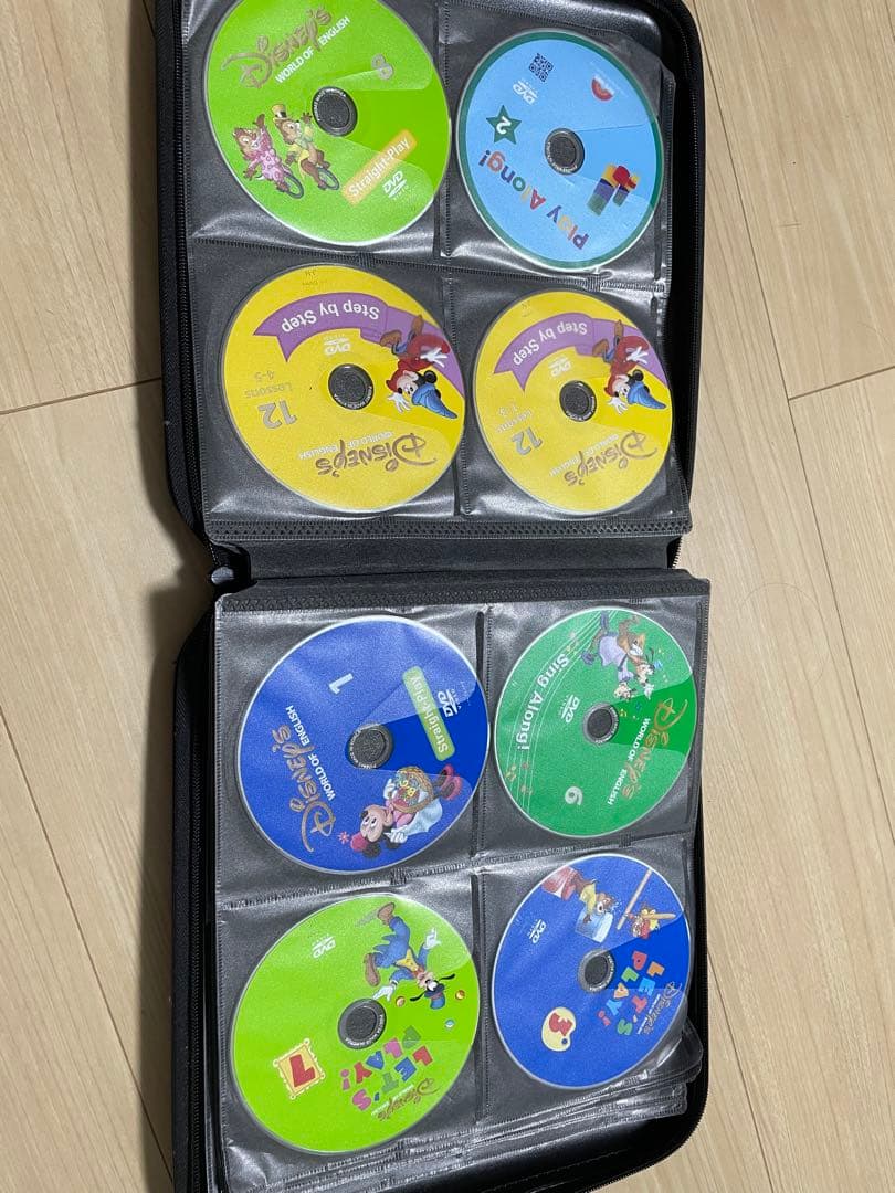 ワールドファミリーDVD68枚　ケースなし