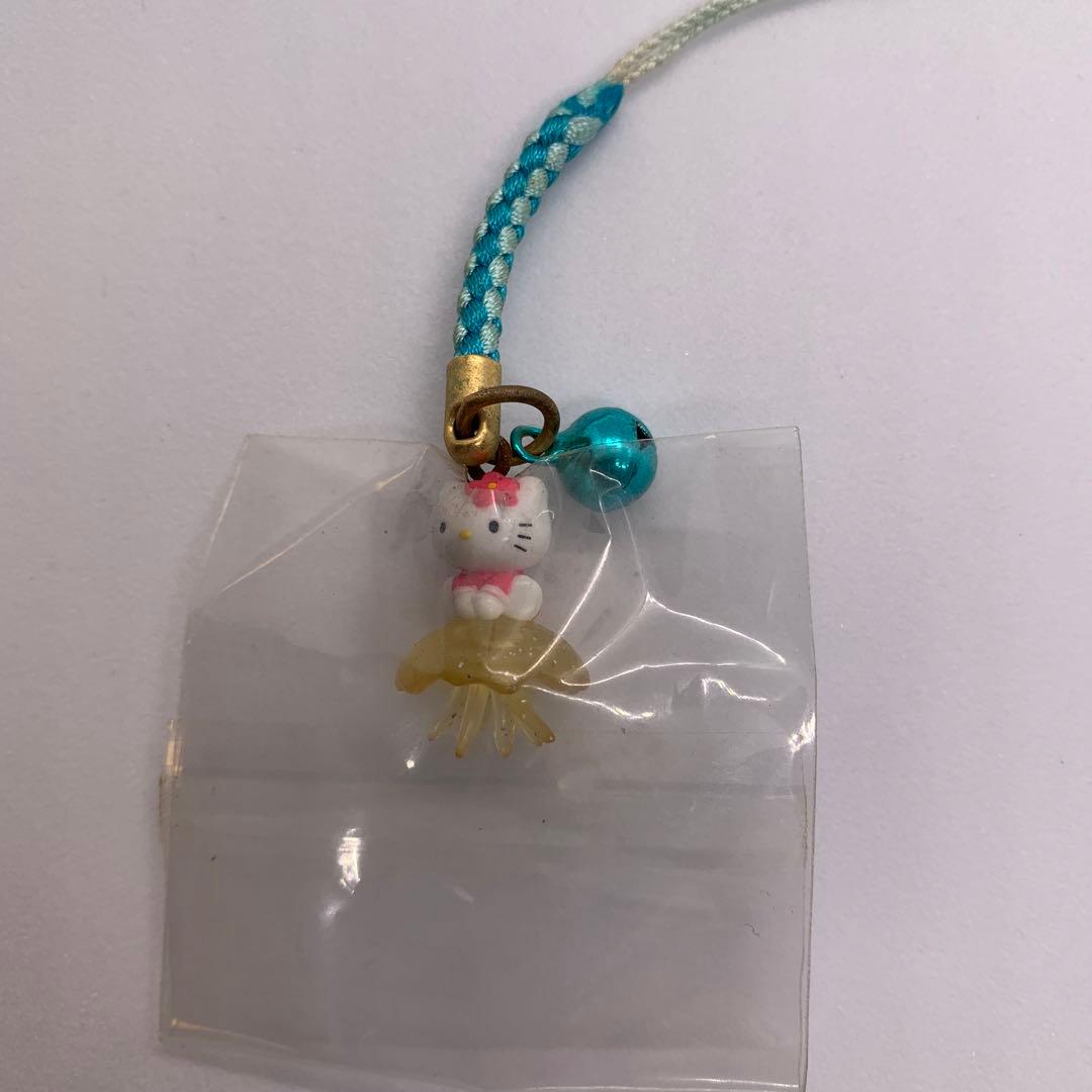 レア】ご当地キティ 水族館限定 くらげ ハローキティ 根付 - メルカリ