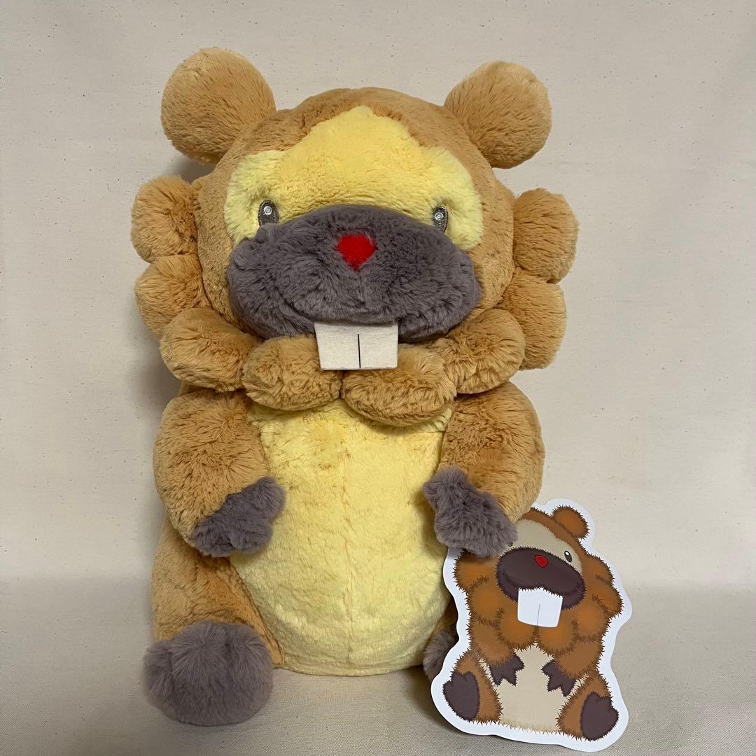 ポケモンセンター限定】ふわふわ抱きぬいぐるみ ビッパ - メルカリ