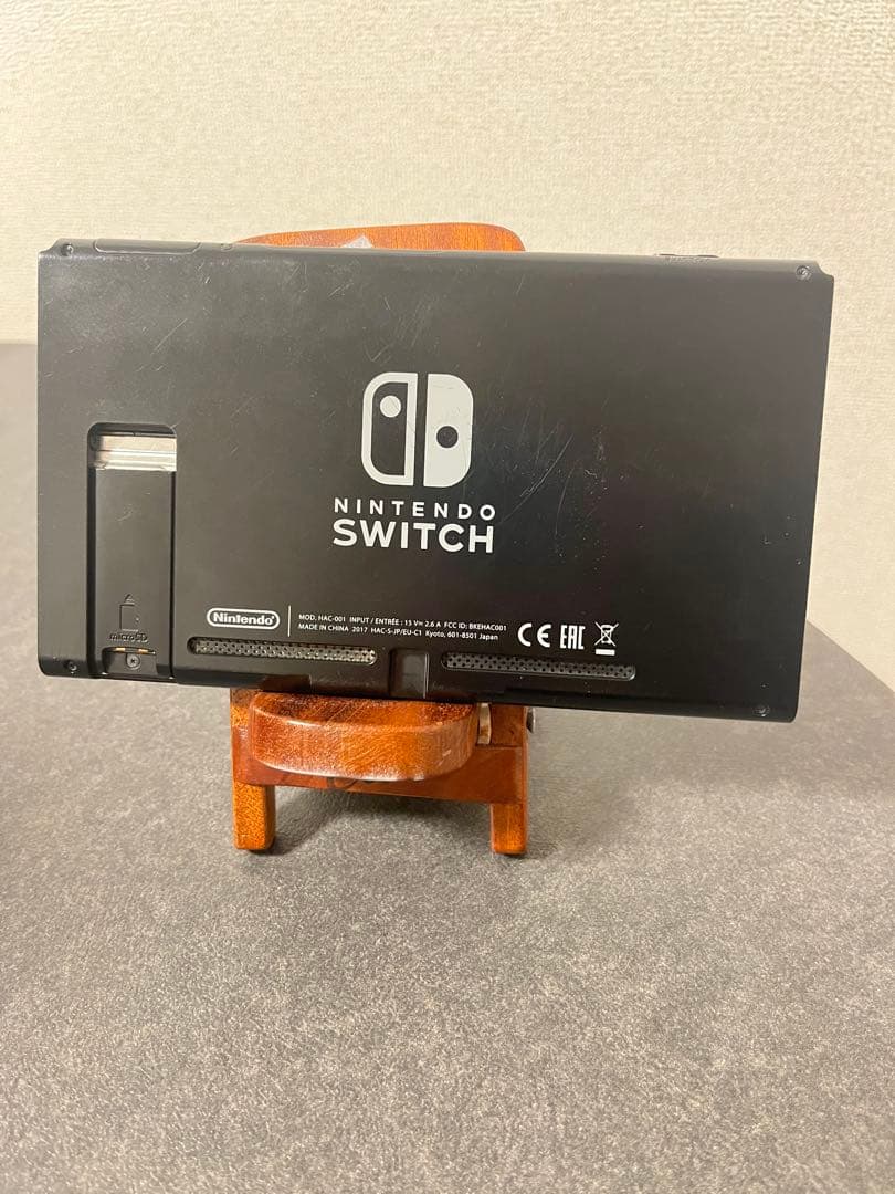 Nintendo Switch 本体 のみ2017 ジョイコンなし 値下げ可能 - メルカリ