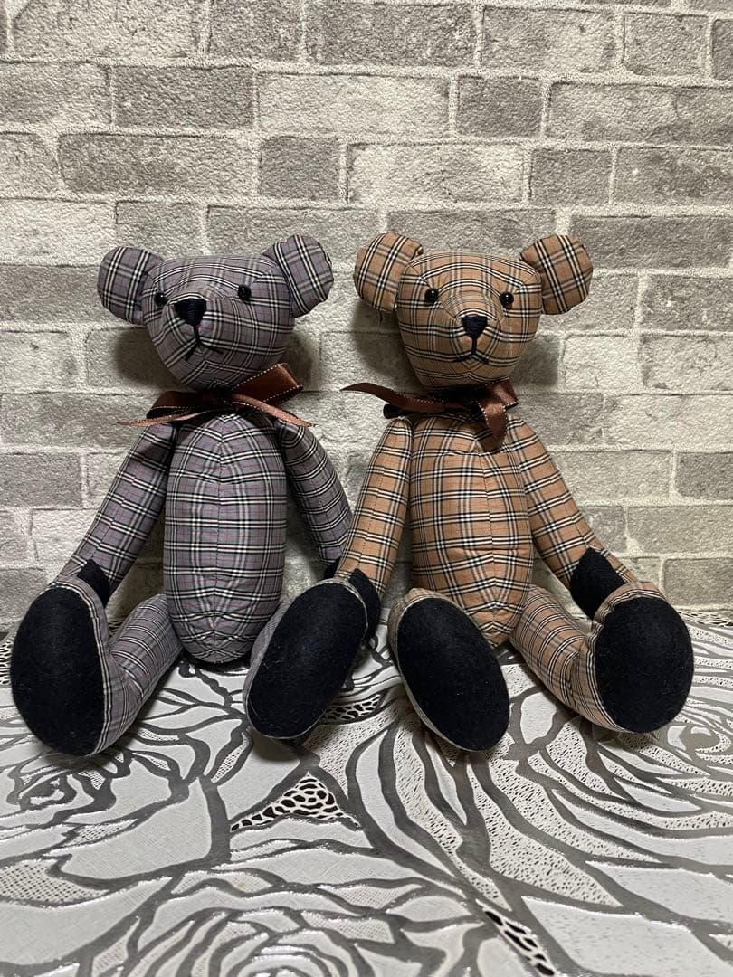 最終お値下げ　美品　BURBERRY CLASSICS ぬいぐるみ　２体セット バーバリー ぬいぐるみ タオルハンカチ セット - メルカリ