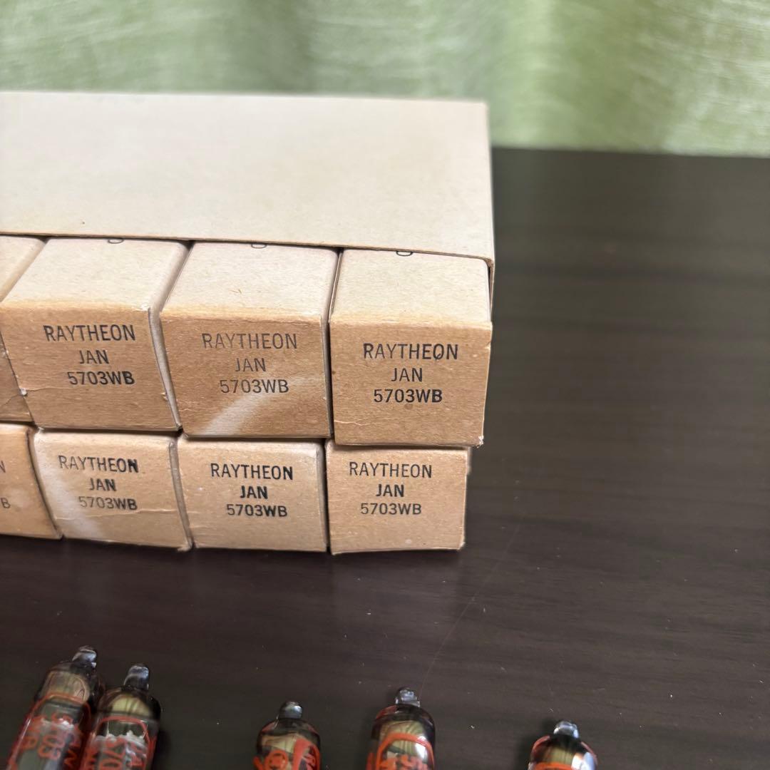 RAYTHEON レイセオン　5703WB 10本セット 真空管