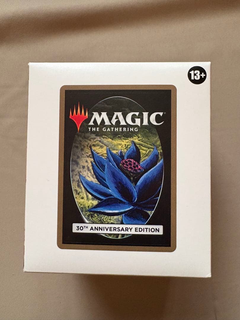 マジック：ザ・ギャザリング The Gathering 30th Anniversary ED Amazon.co.jp: MTG 30th Anniversary Edition 1BOX 30周年 マジック ザ