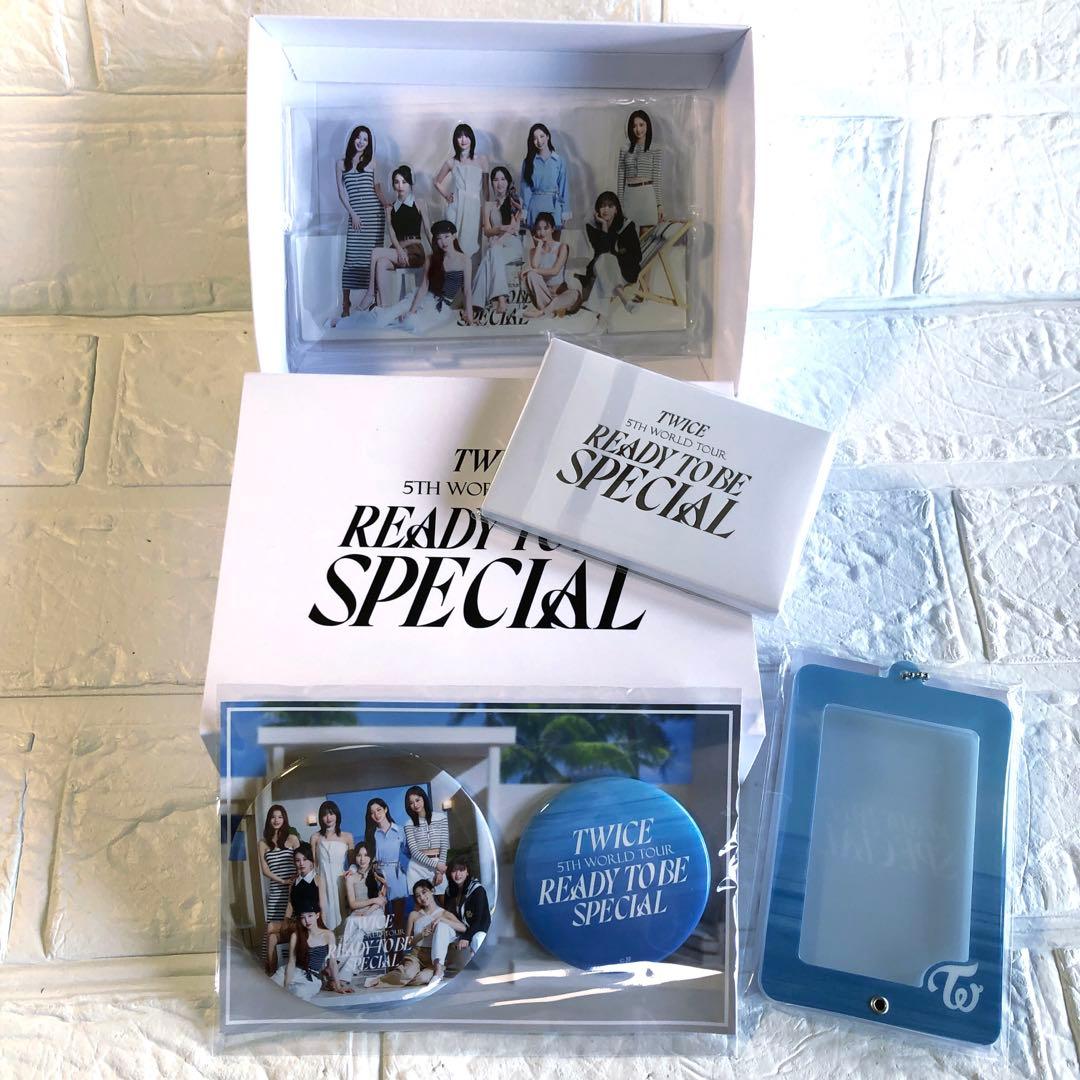 twice アップグレード席特典グッズ♪ - メルカリ