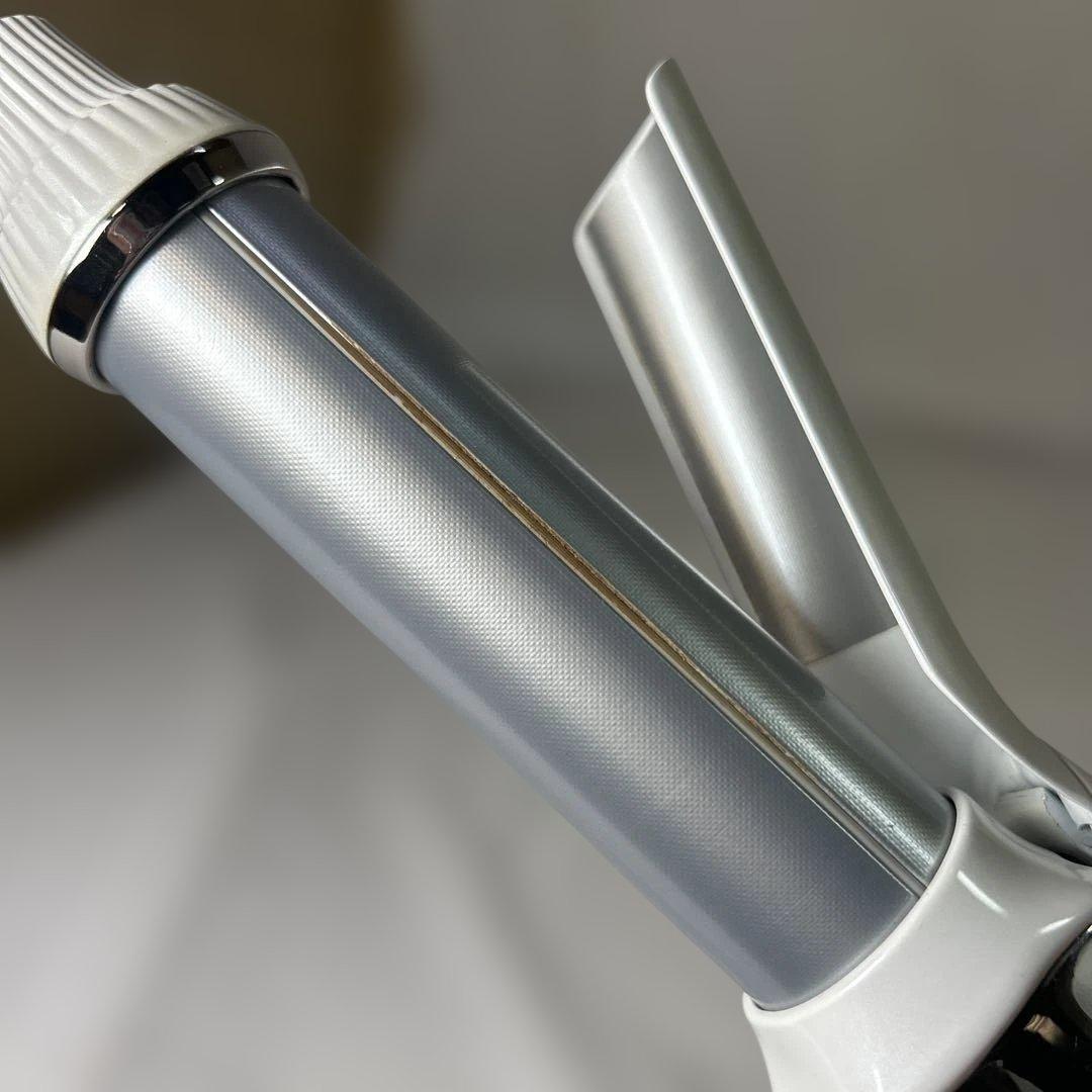 【sr/10.4/10】ReFa ホワイト カールヘアアイロン