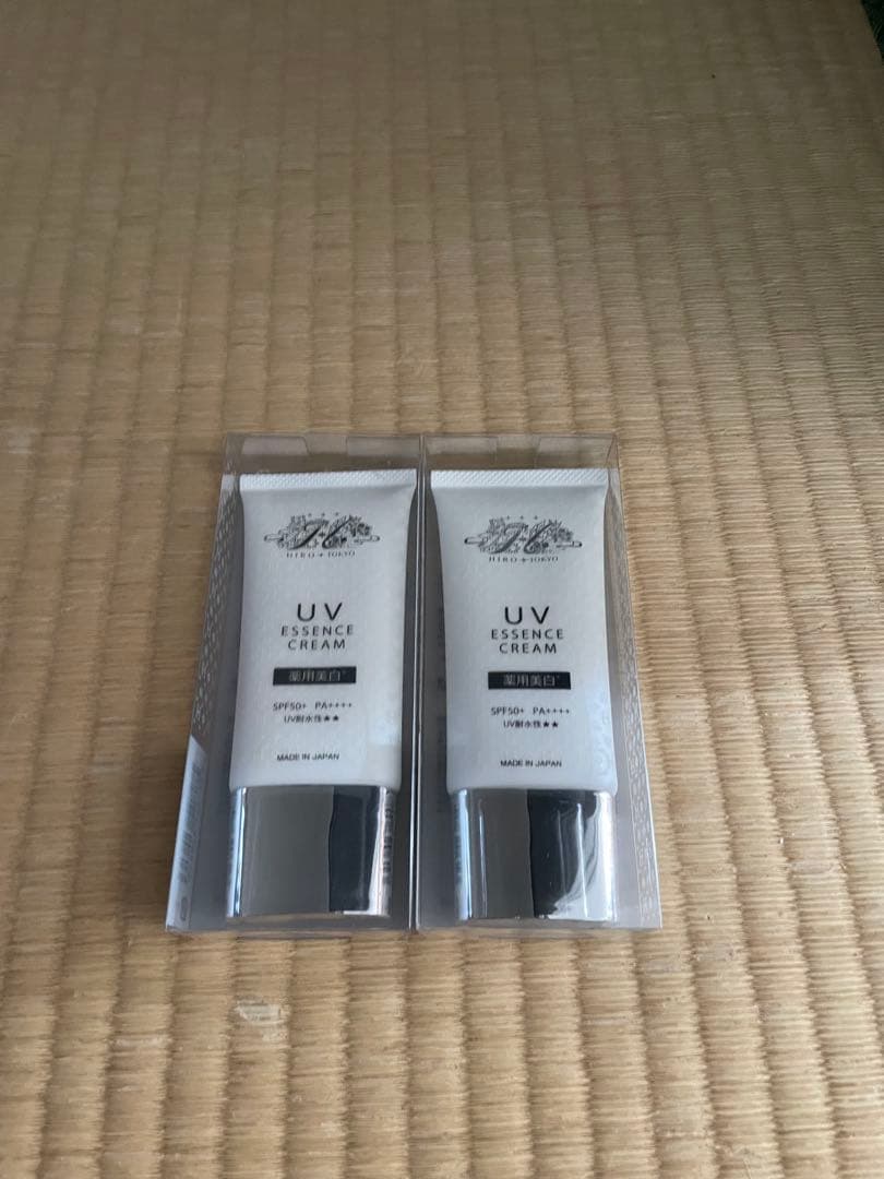 HIROSOPHY UVエッセンスクリーム 50g SPF50+ 3本セット UVエッセンスクリーム 50g×3個セット ヒロソフイー｜hirosophy 通販