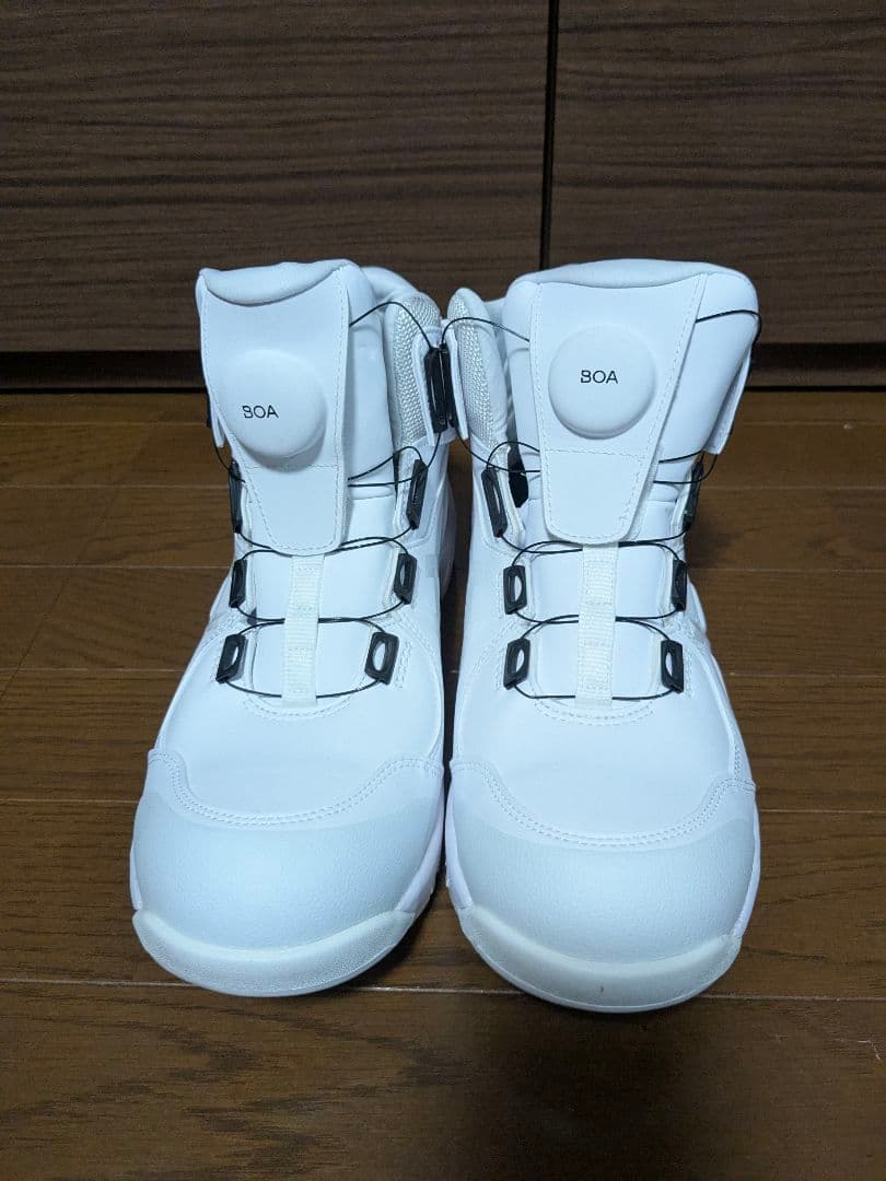 ASICS WINJOB CP304 BOA 27.0cm ホワイト