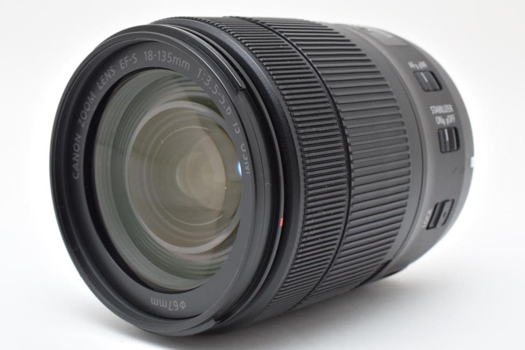 Canon EF-S 18-135㎜ F3.5-5.6 IS USM APS-C