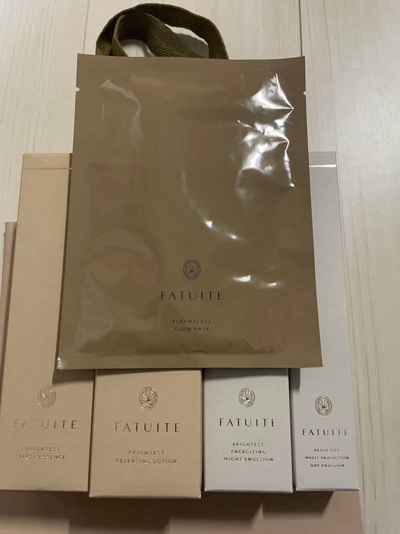 FATUTIE 新品未開封 ブライテスト ファーストエッセンス等4点 オマケあり