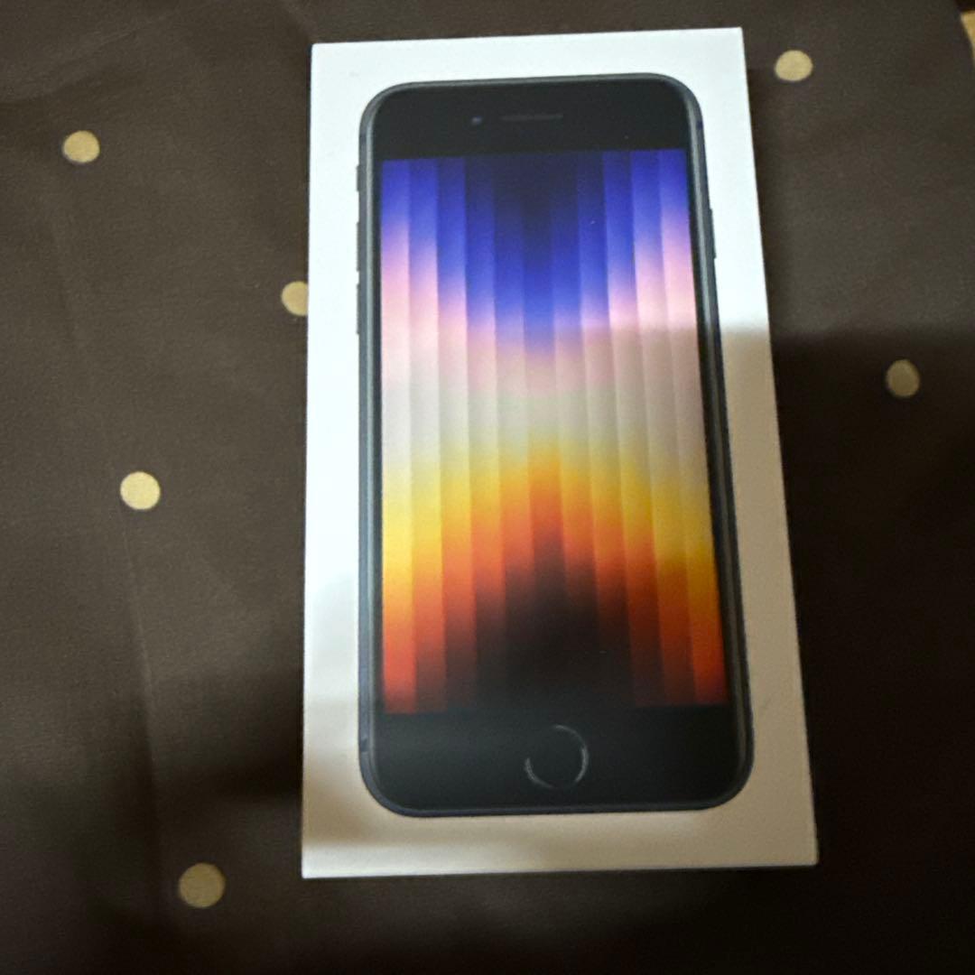 新品未開封Apple iPhone SE3 (64GB, ミッドナイト) Straight Talk Apple iPhone SE3, 64GB, Midnight - Prepaid
