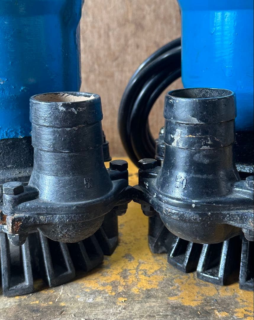 B1. 鶴見水中ポンプ HS2.4S 100V 60Hz 0.4KW 2台