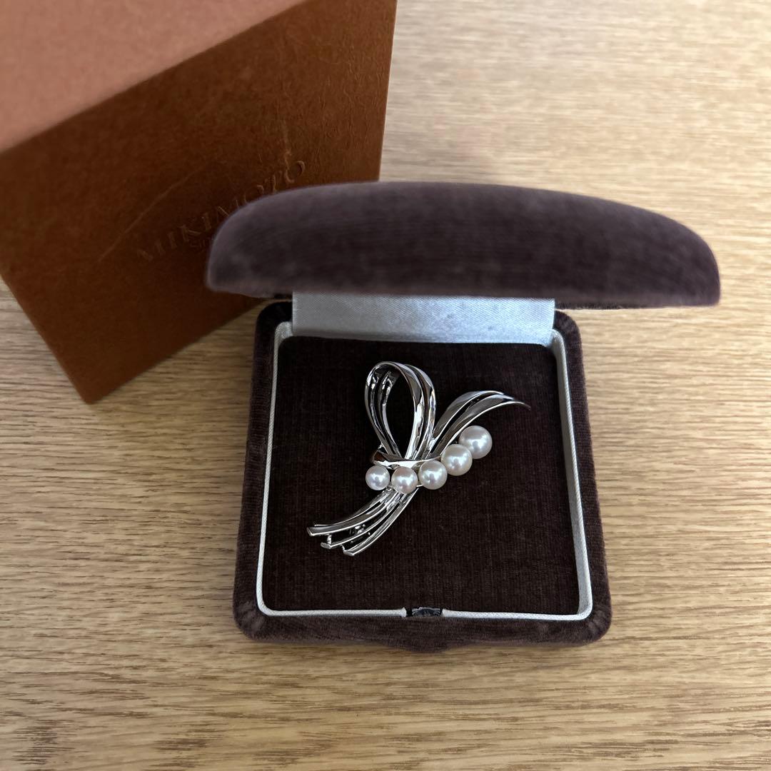 MIKIMOTO ミキモト 真珠 パール ブローチ シルバー 5珠 - メルカリ