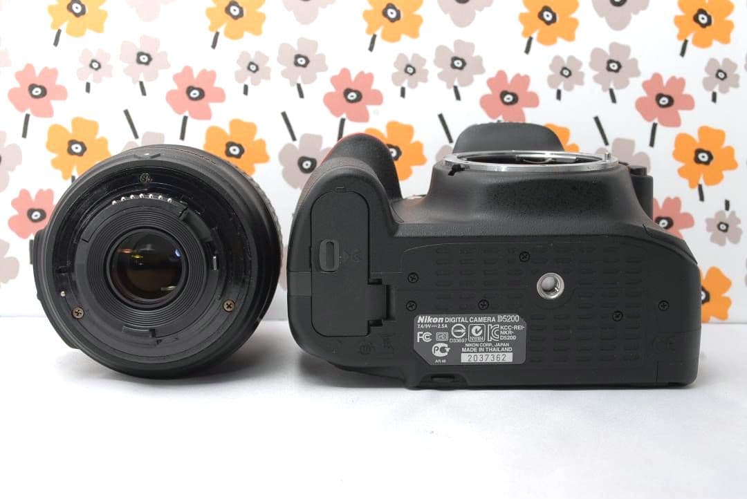 ❤Nikon D5200❤スマホ転送OK❤奇跡のショット数133回！❤美品