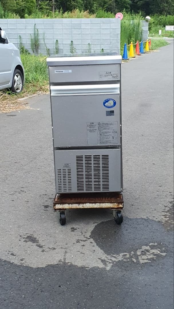 パナソニック業務用全自動製氷機SIM-S2500B 製氷機 パナソニック SIM-AS2500（旧：SIM-S2500B） アンダー