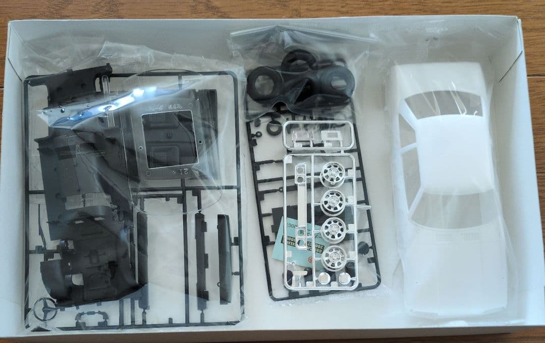 アリイ 1/24 セリカ クーペ (1977) ＆ パーツデカール - メルカリ