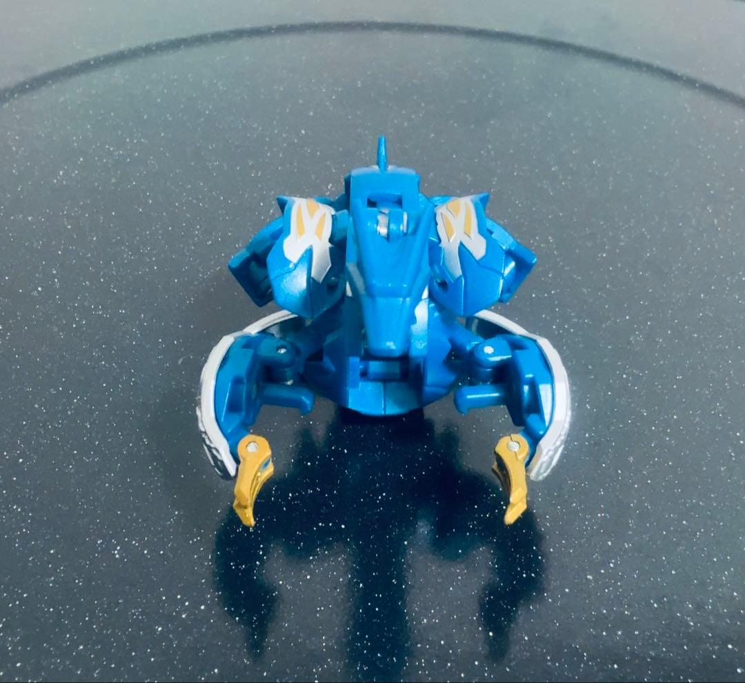 美品/爆スロン限定品】爆丸 蒼ジンリュウ 【ギフジンリュウ】 - メルカリ