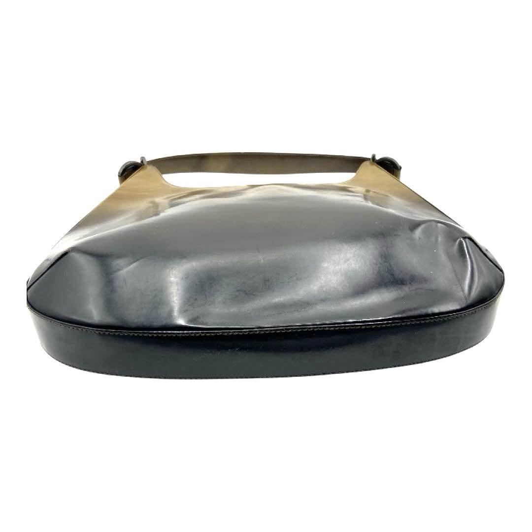 サルヴァトーレフェラガモ ガンチーニ エナメルグラデーションワン